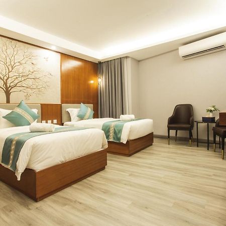 Thapae Twins Hotel Chiang Mai Ngoại thất bức ảnh
