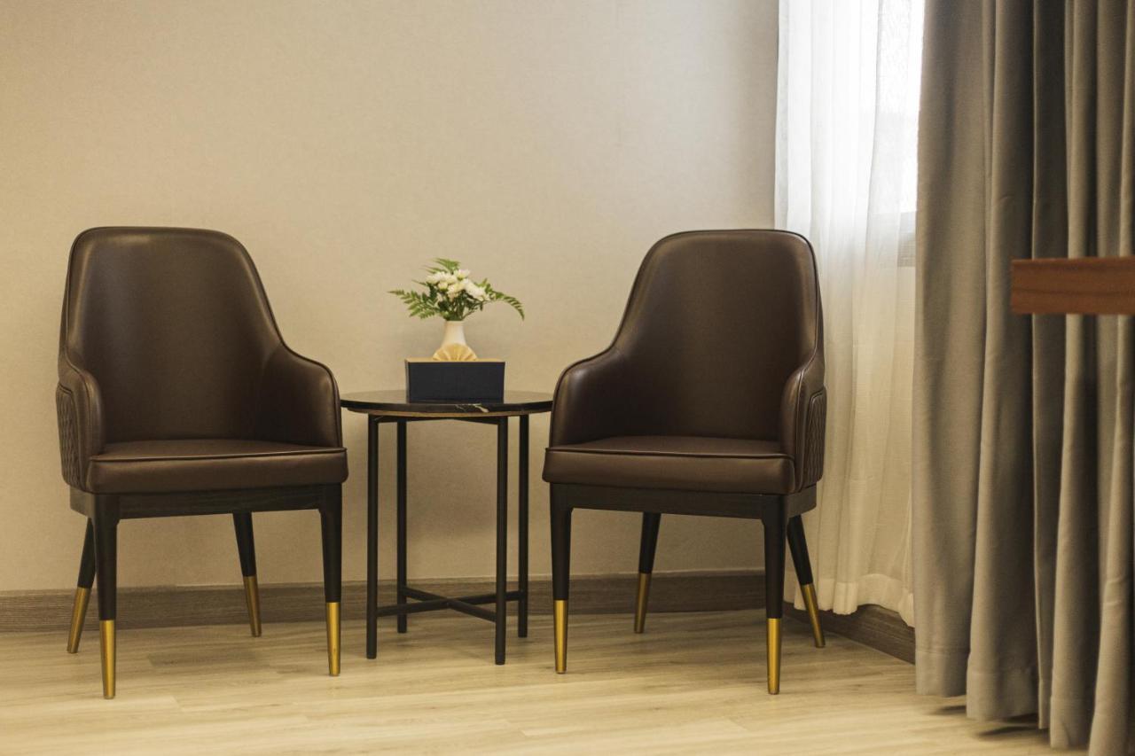 Thapae Twins Hotel Chiang Mai Ngoại thất bức ảnh