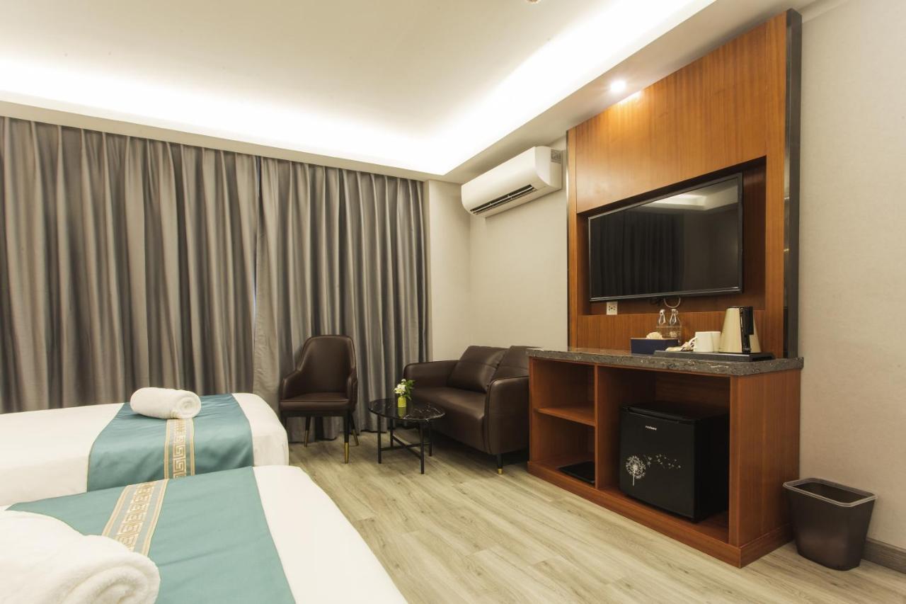 Thapae Twins Hotel Chiang Mai Ngoại thất bức ảnh